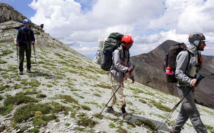gap year backpacking program 